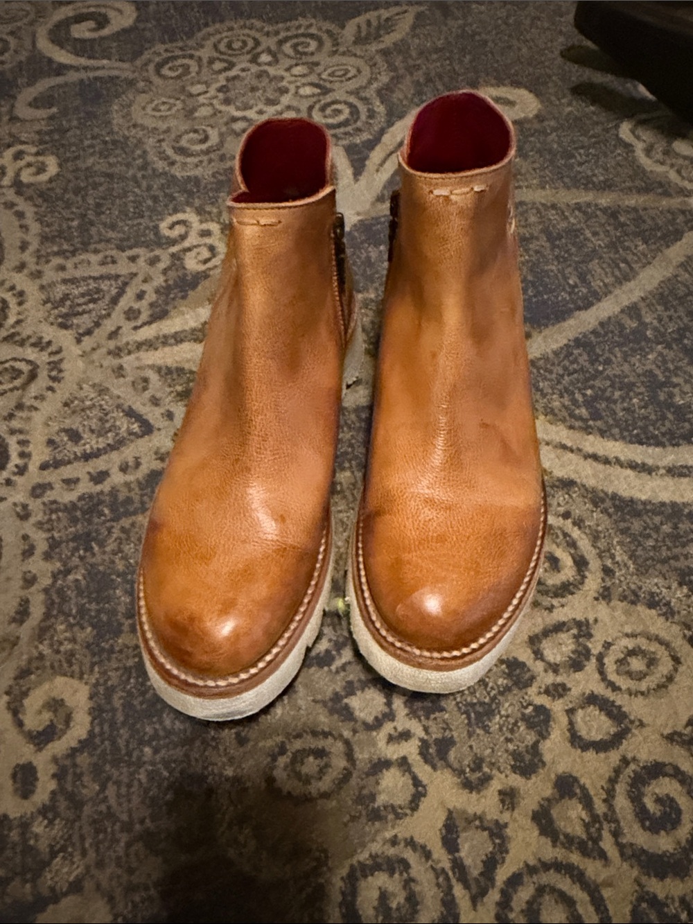 Women’s Bed Stu Tan Leather Chelsea Boots - Casual side zip Ankle Shoes size 8